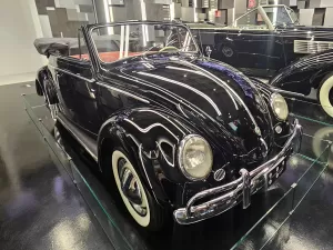 Fusca mais famoso do Brasil já levou presidente e virou relíquia em museu