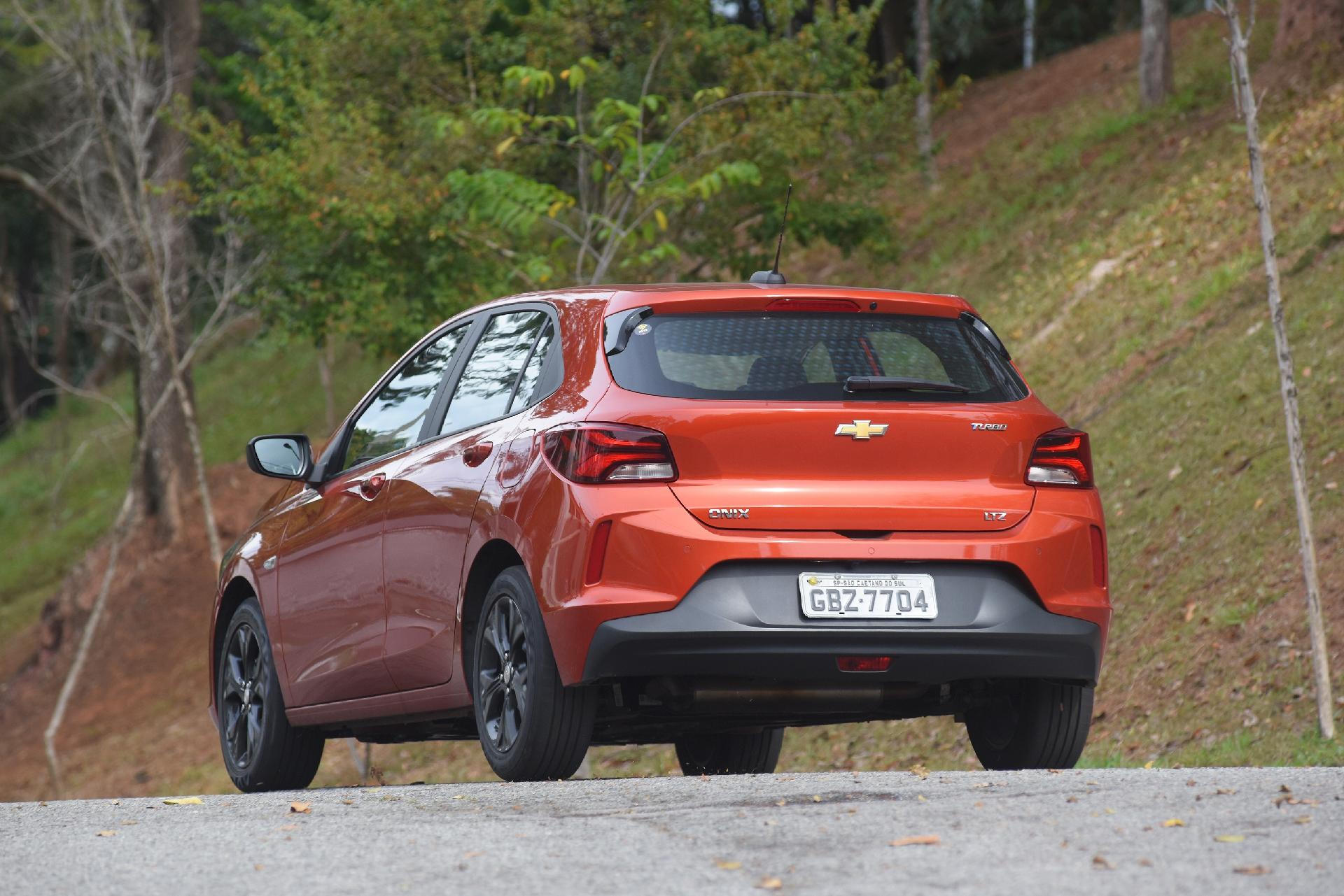 Chevrolet Onix LTZ Turbo 2020: preço, consumo, motor e fotos