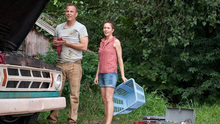 Kevin Costner e Diane Lane como Jonathan e Martha Kent em 'O Homem de Aço' (2013) - Reprodução/IMDb - Reprodução/IMDb