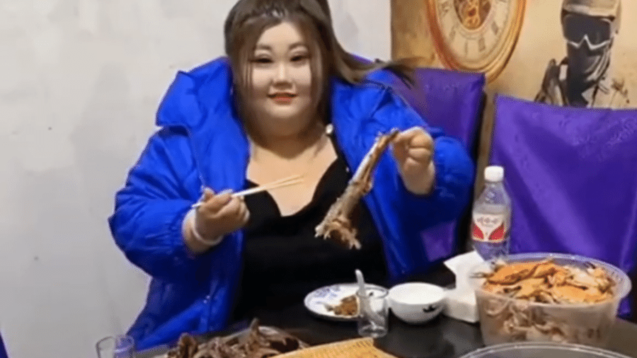 Pan Xiaoting, influencer chinesa que morreu após live de "mukbang"