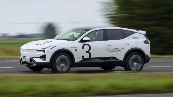 Polestar 3 bateu recorde mundial em vias públicas e sem nenhuma modificação frente ao modelo comercializado
