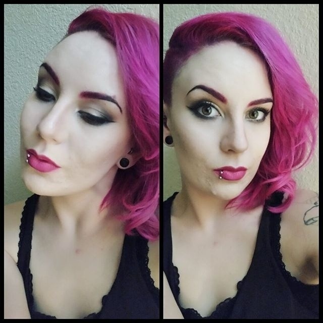 Sobrancelha Colorida - Reprodução/Instagram/makeup_macabre