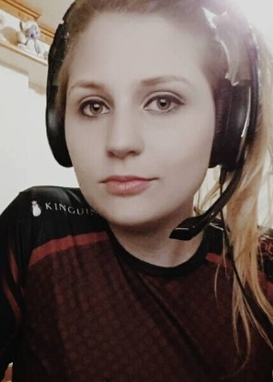 Camila "cAmyy" Natale, pro player de "Counter-Strike: Global Offensive" - Acervo Pessoal - Acervo Pessoal