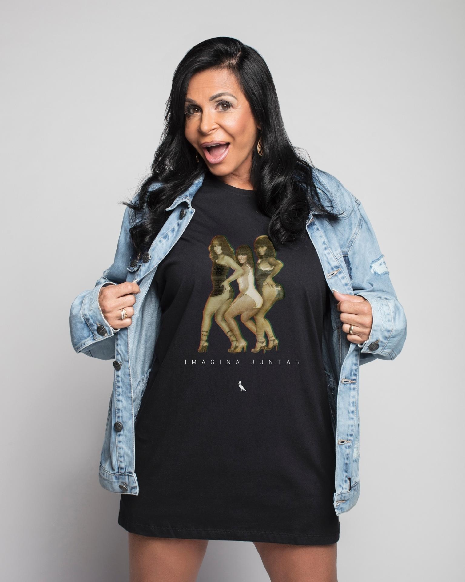 Segundo a marca, Gretchen ajudou na seleção de estampas da coleção - Daryan Dornelles/Divulgação