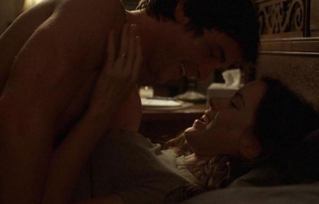 Christian Bale e Kate Beckinsale em cena de "Laurel Canyon - Rua das Tentações" (2002) - Reprodução