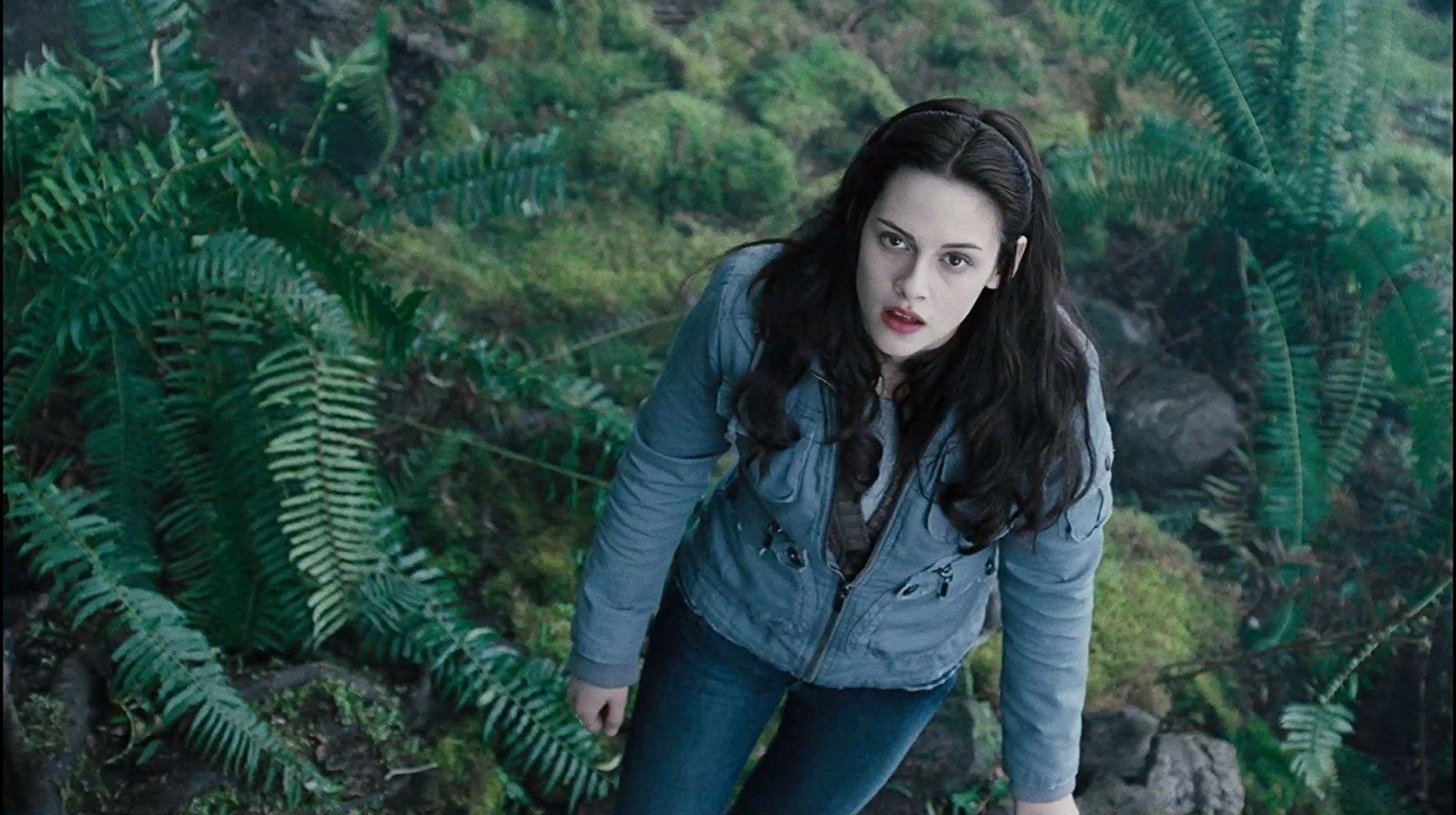 Kristen Stewart em cena de "Crepúsculo" (2008) - Divulgação