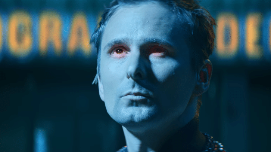Muse lançou clipe de "Something Human" - Reprodução