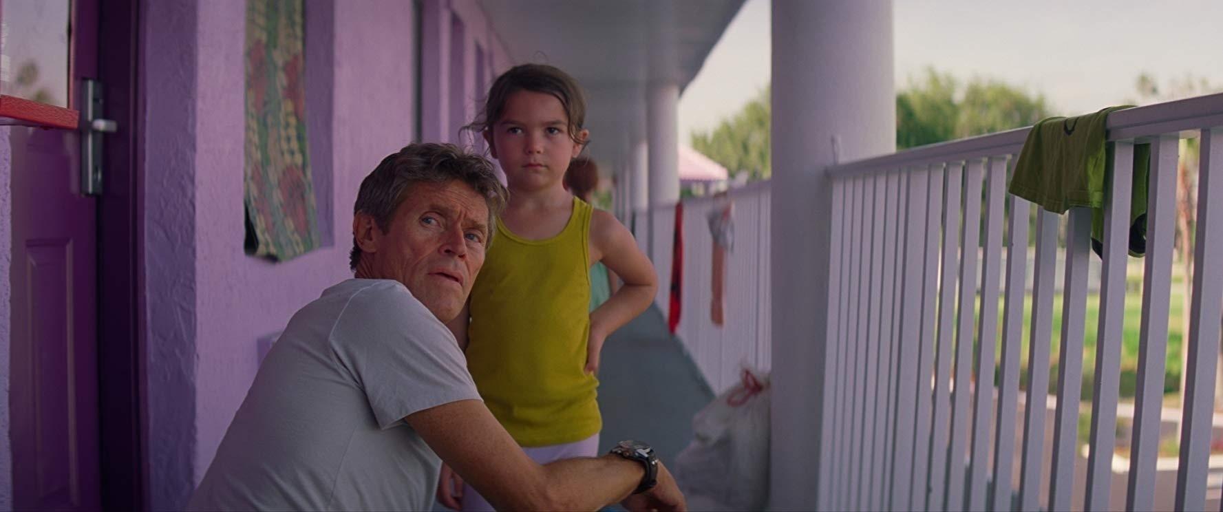 Willem Dafoe e Brooklynn Prince em "Projeto Flórida" (2017) - Divulgação