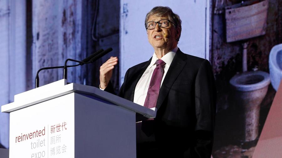 Bill Gates fala na "Reivented Toilet Expo" em Pequim, na China - Thomas Peter/Reuters