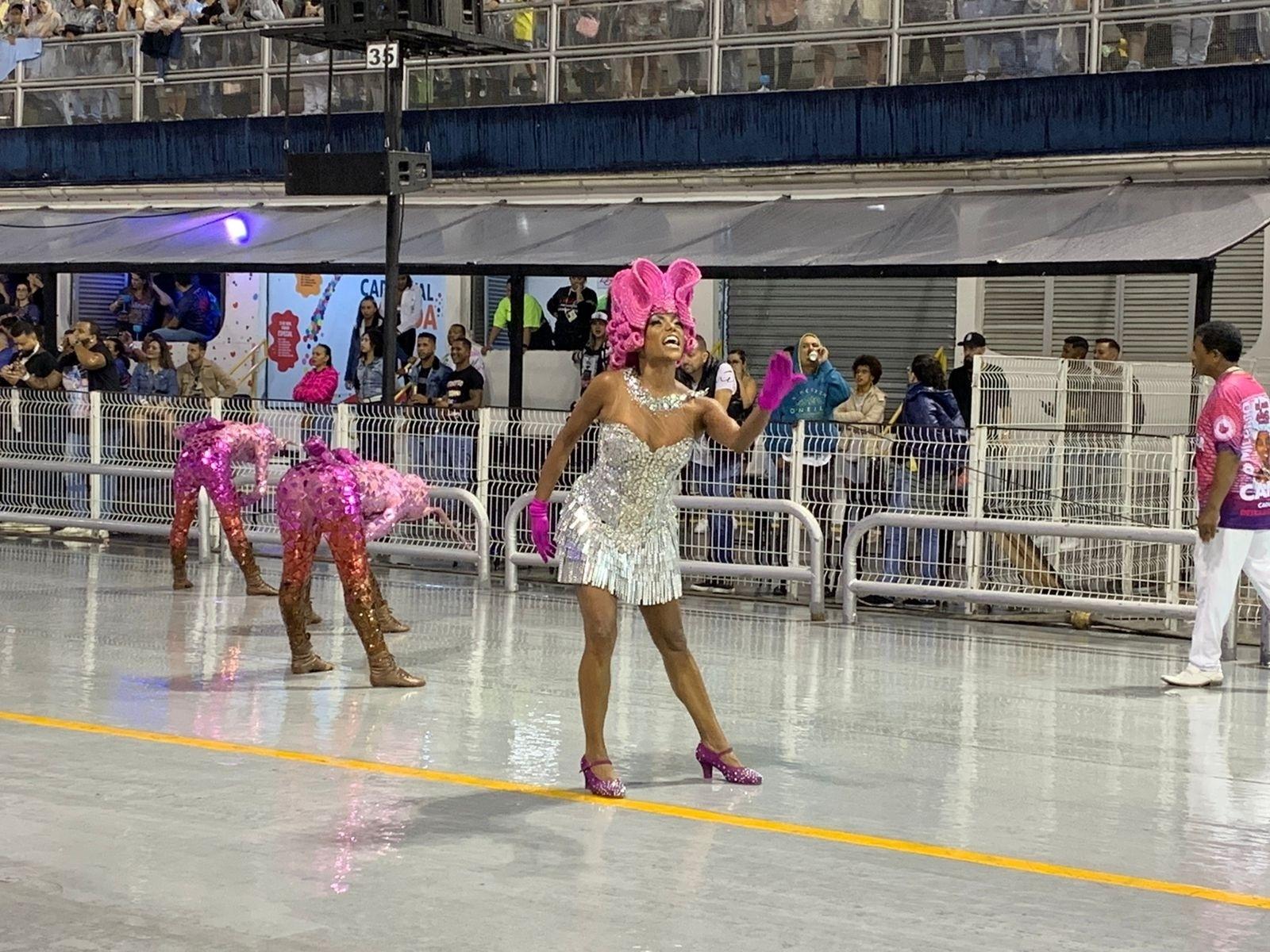 Desfile da Estrela do Terceiro Milênio, campeã no Grupo de Acesso I - Bruno Laurato/Colaboração para o UOL