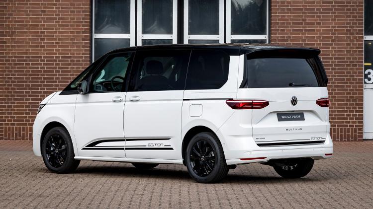 VW Multivan é furgão de serviço da Santa Sé, mas Leão 14 vem pegando carona no banco da frente do veículo VW Multivan é furgão de serviço da Santa Sé, mas Leão 14 vem pegando carona no banco da frente do veículo