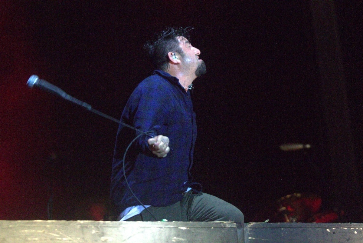 24.set.2015 - O Deftones fecha as apresentações no palco sunset no quarto dia do Rock in Rio 2015 - Marcos Ferreira/Photo Rio News