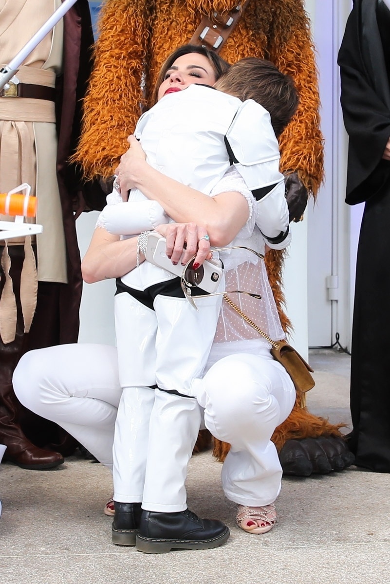 17.mar.2016 - Luciana Gimenez comemora os 5 anos do filho, Lorenzo Gabriel, em um buffet em Moema, zona sul de São Paulo. - Manuela Scarpa/Brazil News