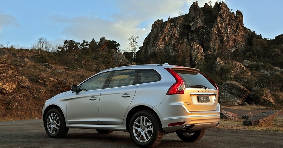 Volvo XC60 D5 SWD - Divulgação