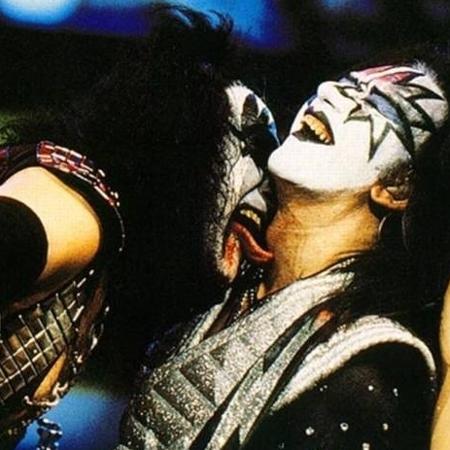 Gene Simmons e Ace Frehley, do Kiss - Reprodução - Reprodução