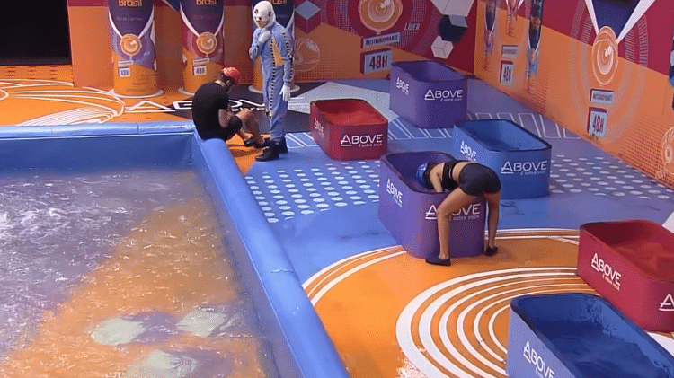 BBB 21: Arthur se machuca na prova do líder - Reprodução/Globoplay - Reprodução/Globoplay