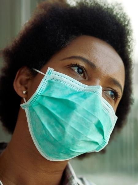 Impactos emocionais da crise sanitária atingiram mais as mulheres - Getty Images/iStockphoto