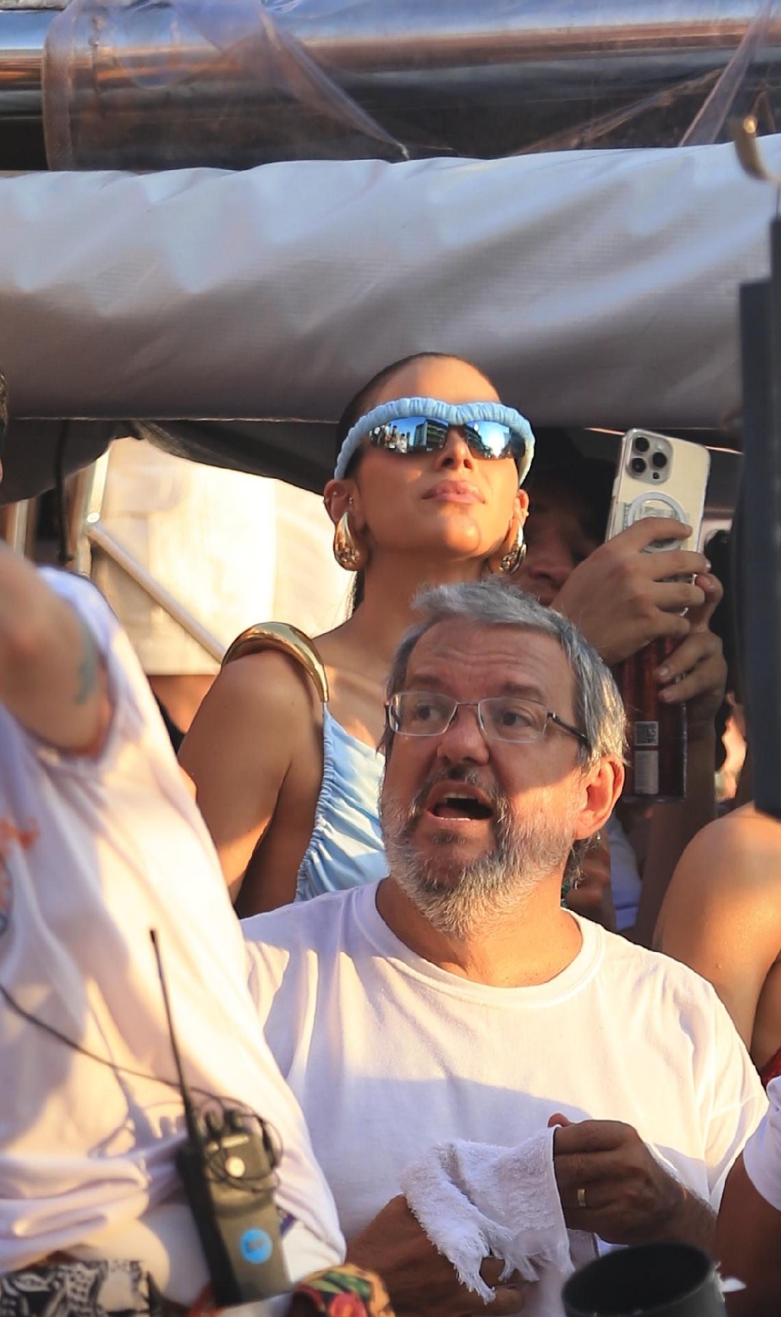 Bruna Marquezine curte show da Ivete em trio elétrico em Salvador - Dilson Silva / AgNews