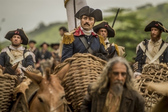Tolentino (Ricardo Pereira) - É o capitão que captura Tiradentes (Thiago Lacerda). É fiel à Coroa portuguesa e cumpre seu trabalho com precisão e objetividade - João Cotta/TV Globo