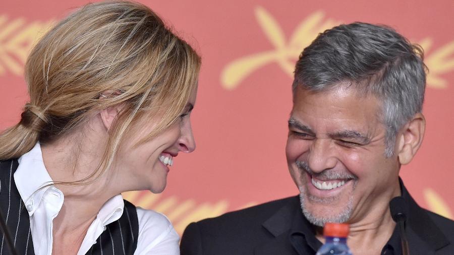 Julia Roberts e George Clooney atuaram juntos em "Jogo do Dinheiro" - REUTERS/Yves Herman
