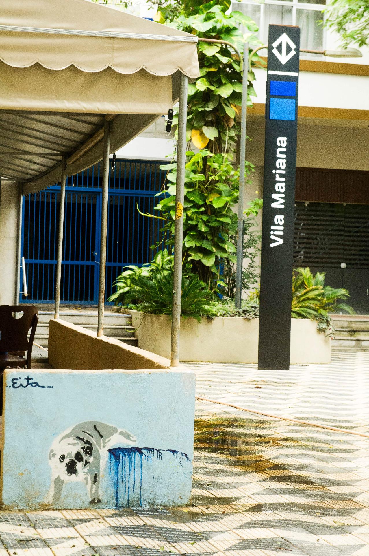 Até a entrada do metrô da Vila Mariana ganhou uma reprodução na cidade cenográfica de "Malhação: Viva a Diferença", a maior já construída para a novela - João Miguel Junior/Globo/Divulgação