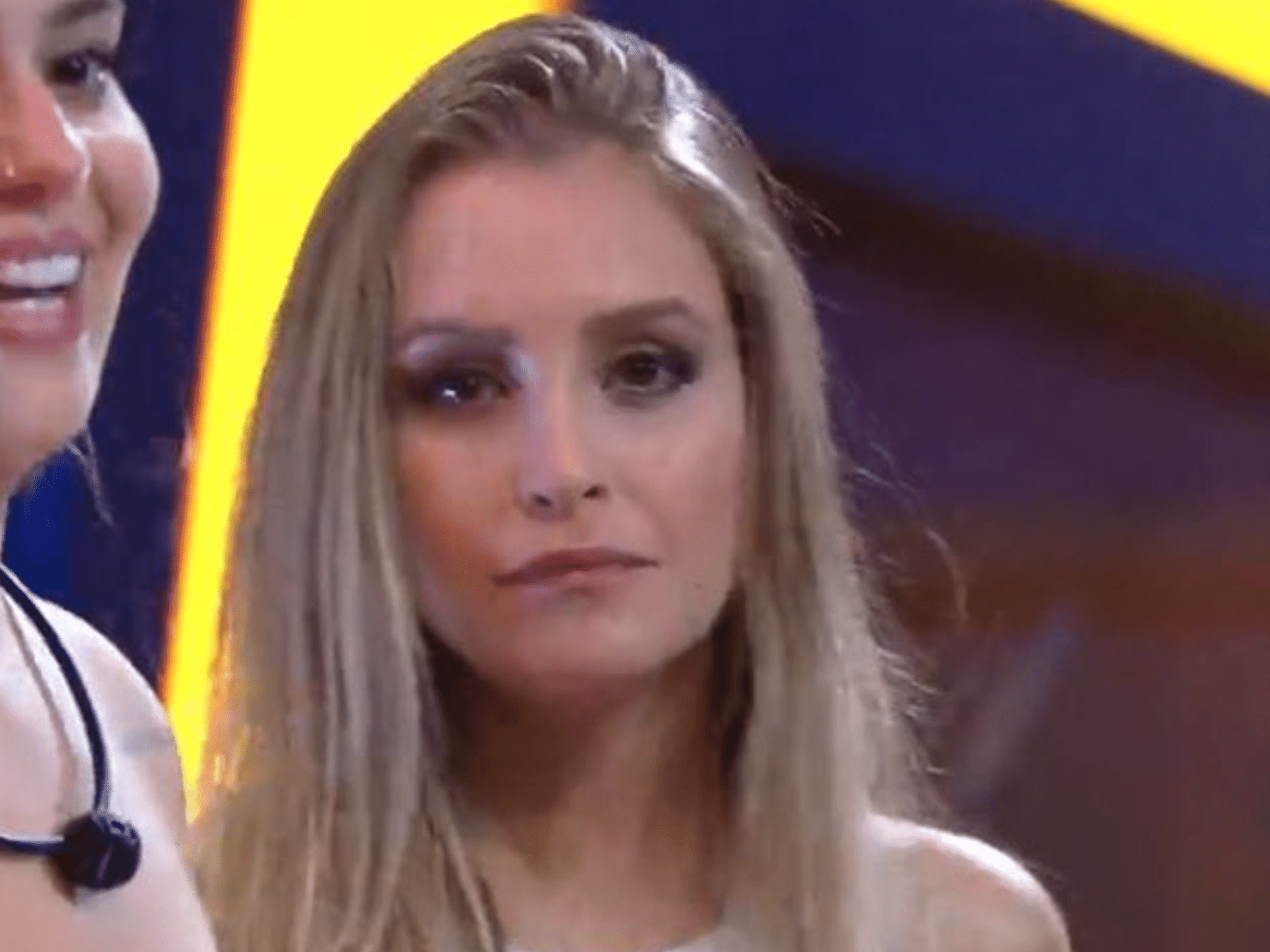 Perfil de Carla zoa show de Karol com reação da atriz: 'Tomba essa festa'