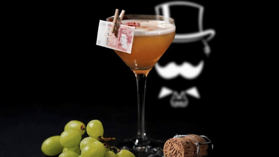 O drink Mayfair é parte do menu inspirado no jogo Banco Imobiliário - Reprodução/Instagram