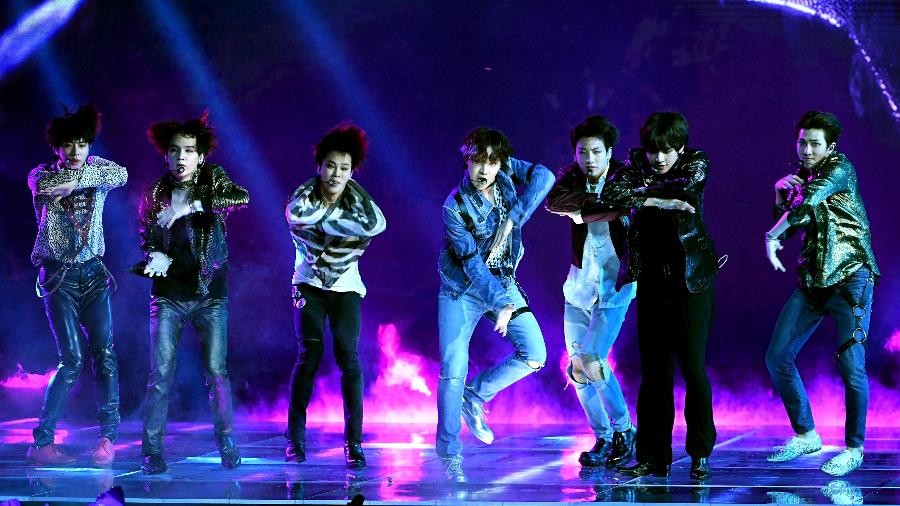Os integrantes do BTS durante show em Las Vegas, nos Estados Unidos - Kevin Winter/Getty Images