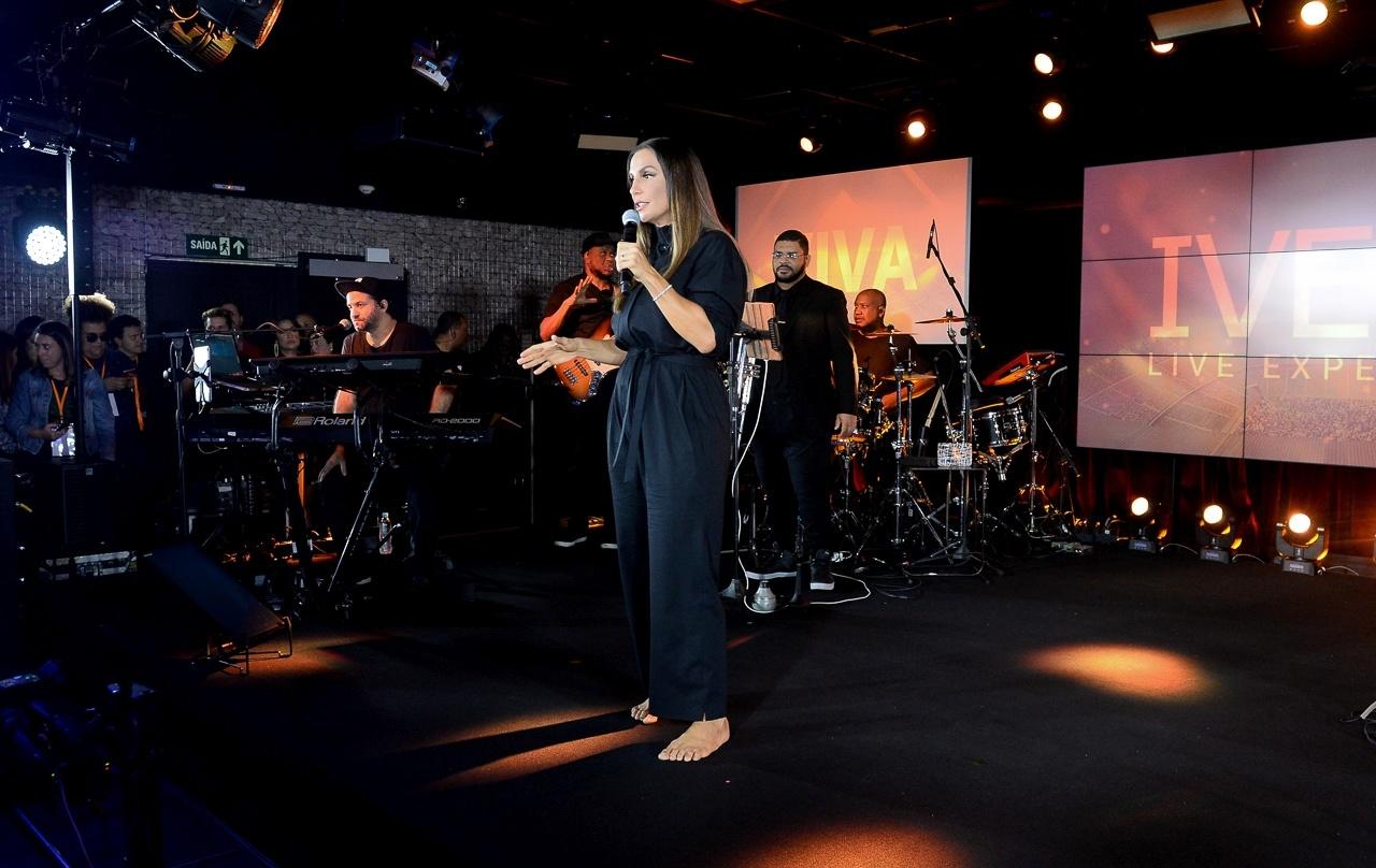 Ivete Sangalo participa de pocket show na sede da Google, em São Paulo - Francisco Cepeda/AgNews
