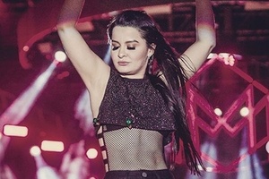 'Quero ficar com ela' | Fã que beijou Maraísa revela xaveco e espera ligação da cantora