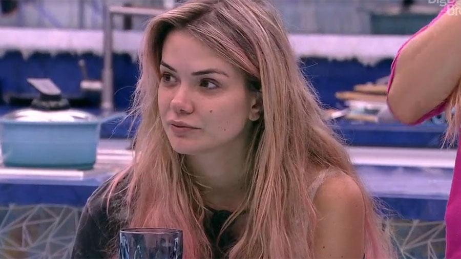 Marcela conversa com sisters sobre comportamento de Daniel - Reprodução/Globoplay