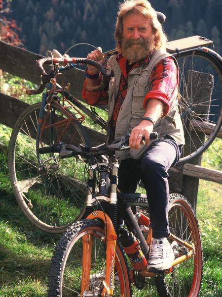 Nas últimas décadas, Tilmann esteve de bicicleta em mais de 140 países - Arquivo pessoal - Arquivo pessoal