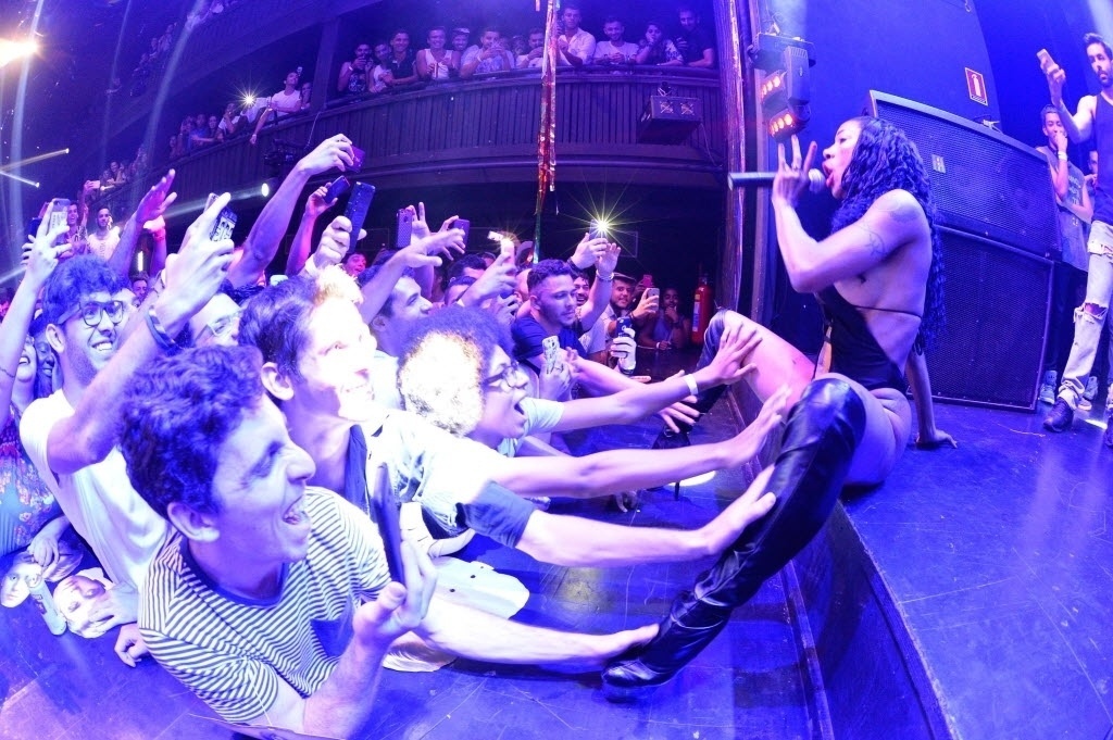 4.fev.2016- Inês Brasil é considerada a rainha dos gays - André Lobo / UOL