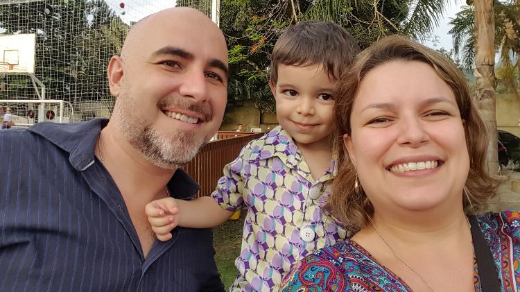 Luis Zanetti, Franco e Odara Gallo -- Pais de crianças autistas contam sobre o esforço para promover a interação entre os filhos - Arquivo Pessoal - Arquivo Pessoal