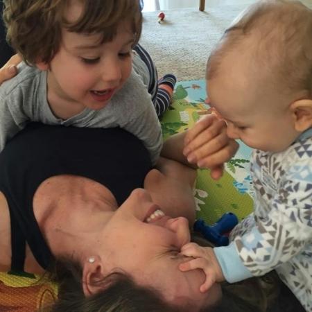 Mariana Ferrão com os filhos - Reprodução/Instagram/marianaferrao