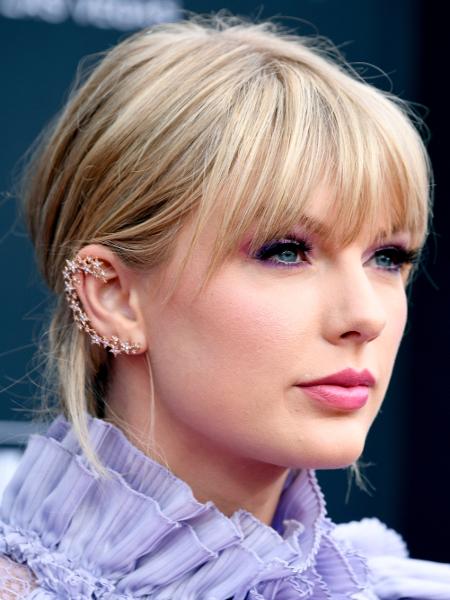 Taylor Swift no tapete vermelho do Billboard Music Awards - Frazer Harrison/Getty Images