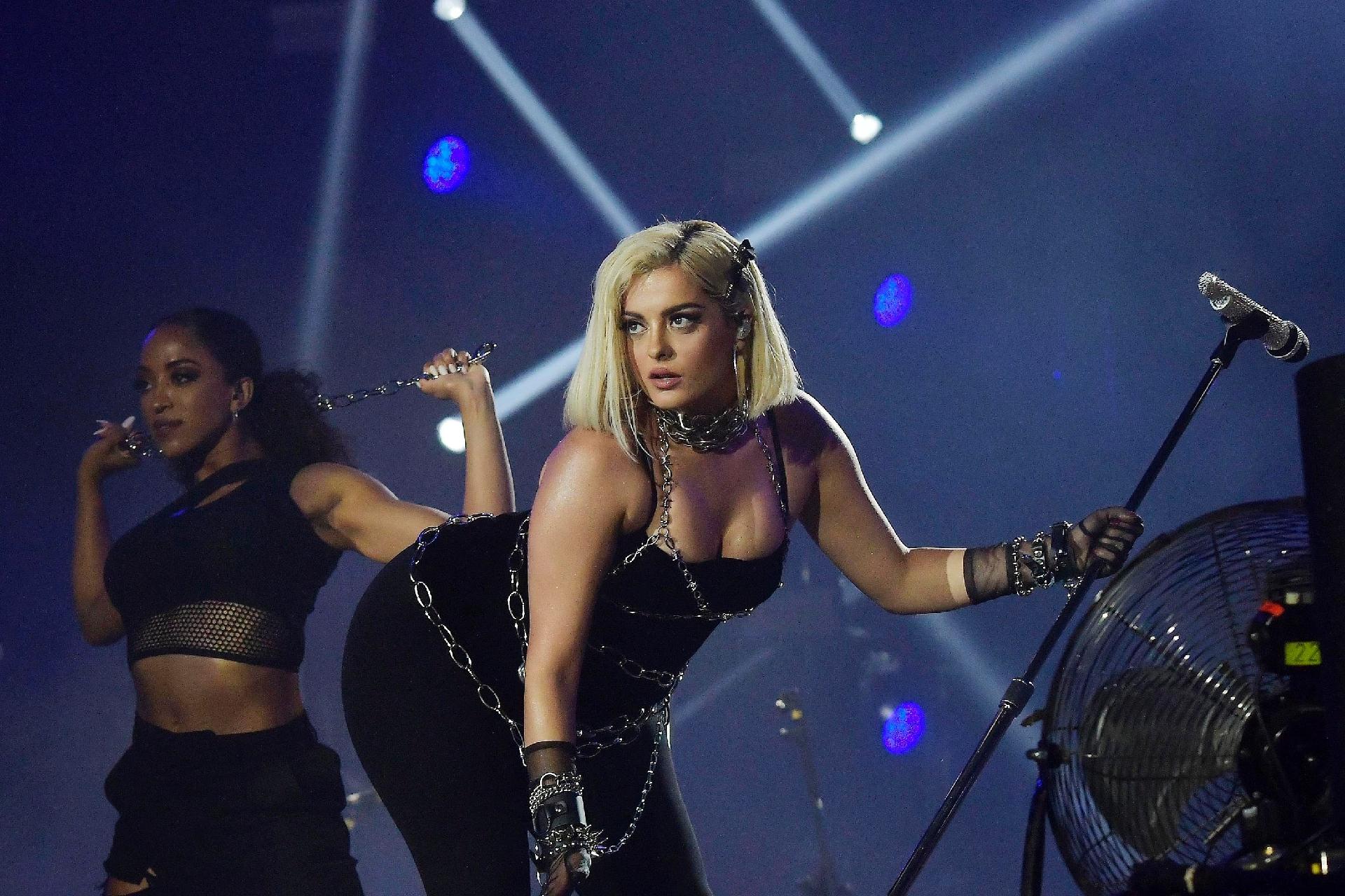 Bebe Rexcha sensualiza no palco Mundo no Rock In Rio 2019 - DHAVID NORMANDO/FUTURA PRESS/ESTADÃO CONTEÚDO