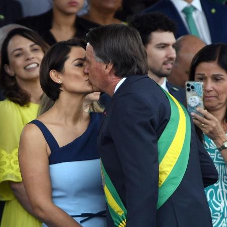 Bolsonaro beija Michelle em discurso  - DU ANDRADE/Fatopress