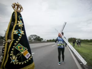 Romeiro morre após ser atropelado por caminhão no interior de São Paulo