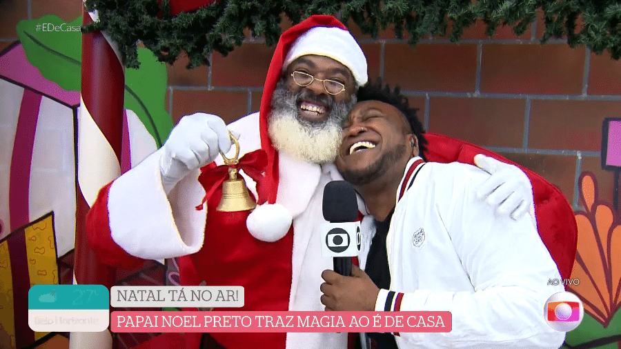 Repórter se emociona com Papai Noel negro no "É de Casa" - Reprodução/Globoplay