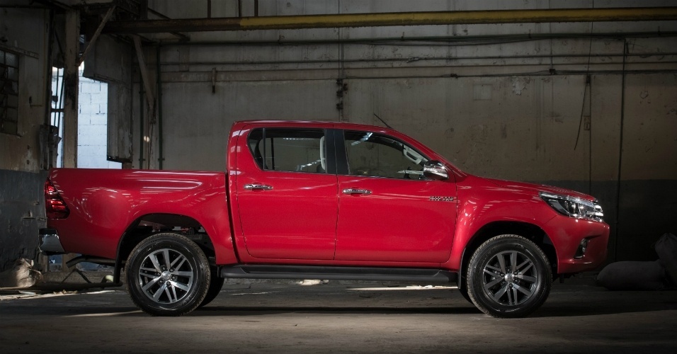 Toyota Hilux 2016 - Divulgação
