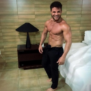 Eduardo Costa conquistou o corpão com lipo e malhação - Reprodução/Instagram/eduardocosta - Reprodução/Instagram/eduardocosta