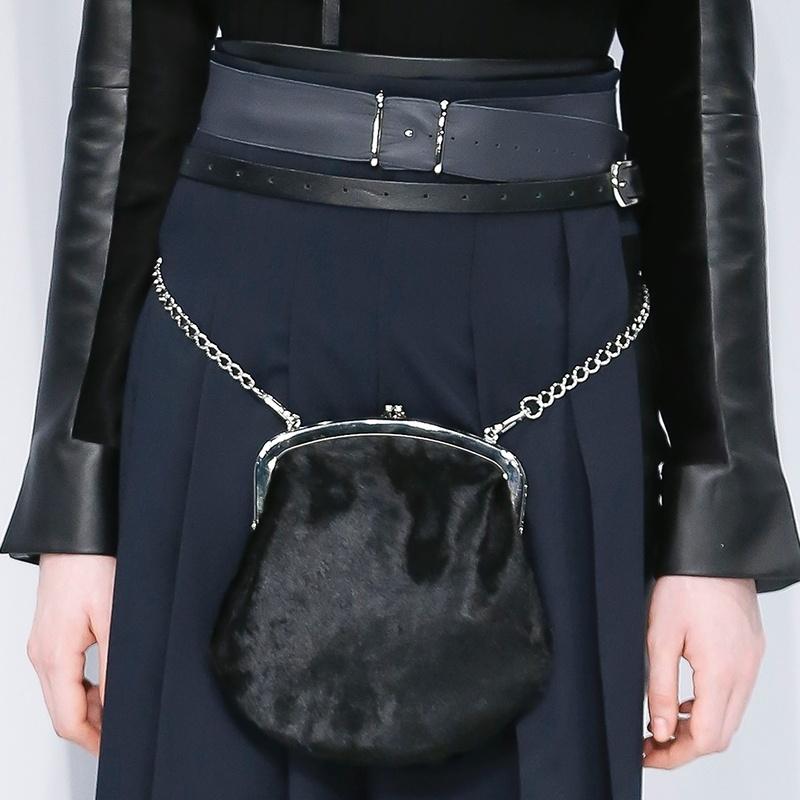 Cintos da SPFW N42 - Gloria Coelho - Alexandre Schneider/UOL