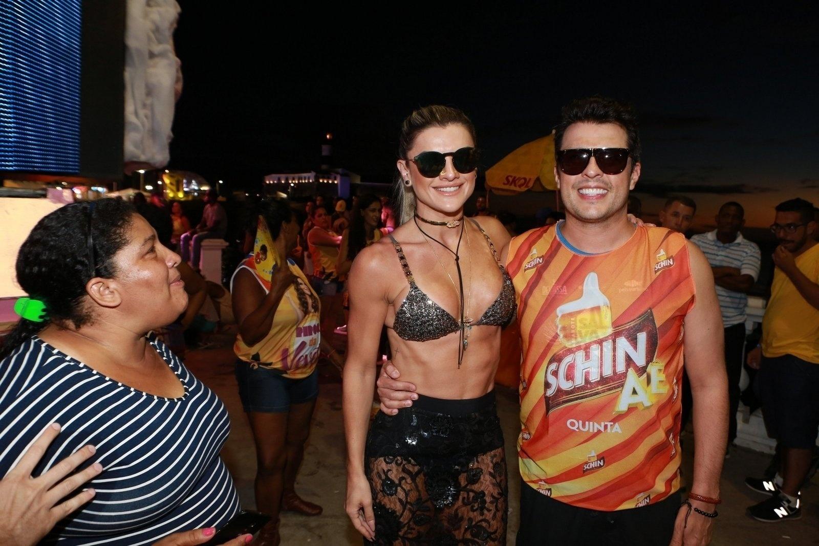 Casal Mirella Santos e Ceará chega para o trio de Ivete Sangalo no circuito Barra-Ondina na quinta - AgNews