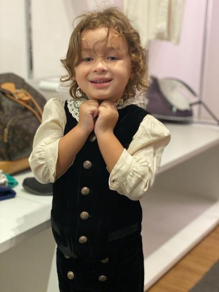 Thor Becker, filho de Theo Becker, nos bastidores de gravação da novela da Globo "Nos Tempos do Imperador" - Arquivo pessoal - Arquivo pessoal