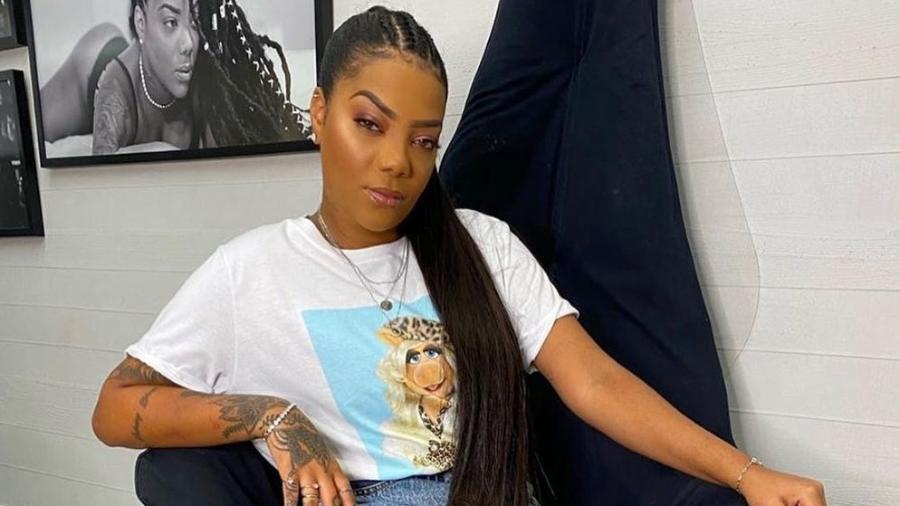 Ludmilla respondeu a perfil do Twitter que dizia que ela deveria levar "chicotada" - Reprodução / Instagram