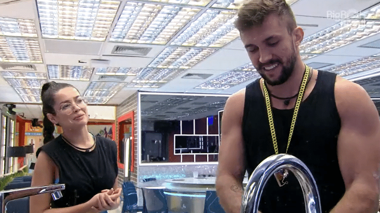 BBB 21: Arthur e Juliette na cozinha  - Reprodução/Globoplay - Reprodução/Globoplay
