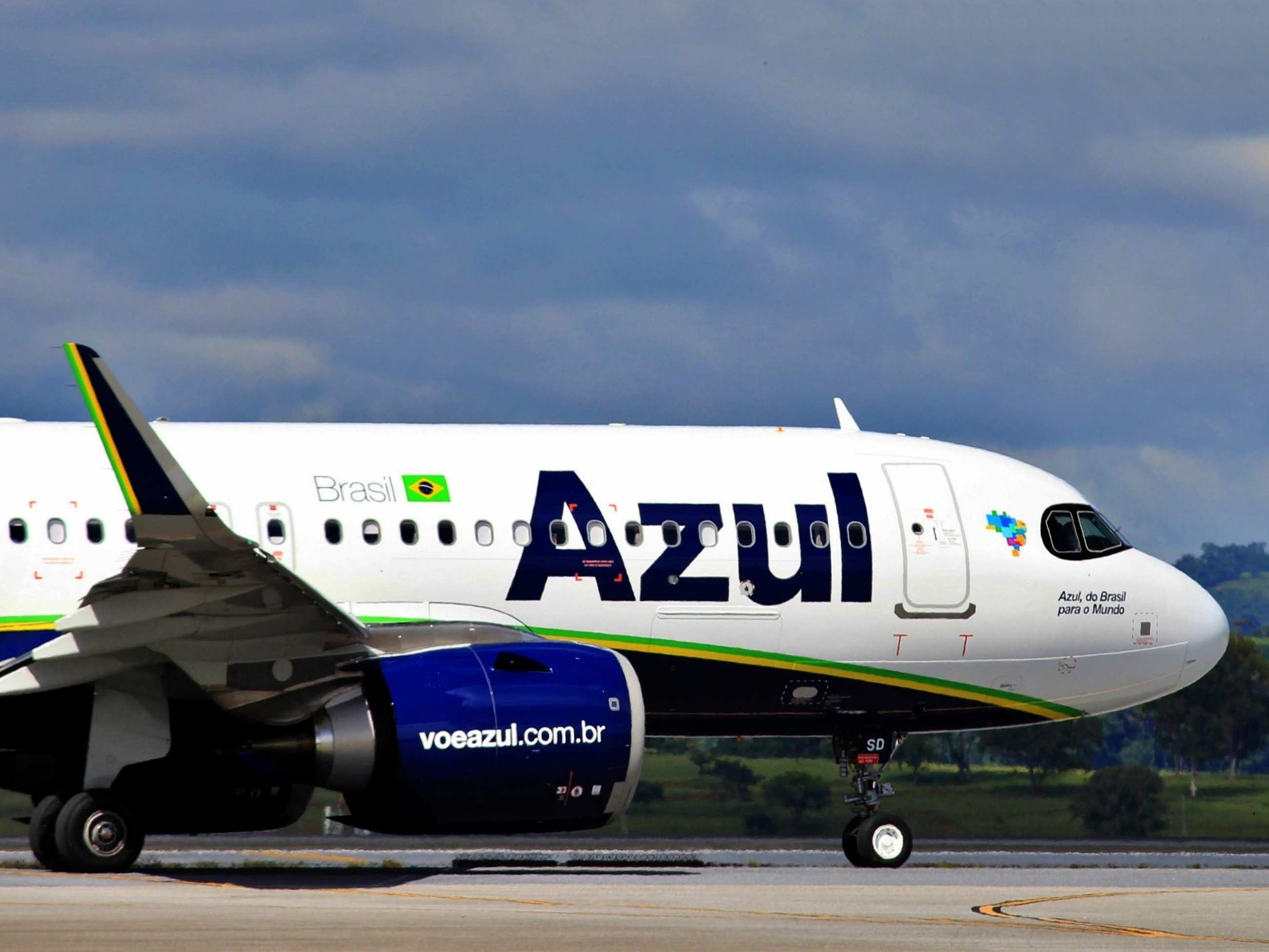 Azul inspeciona avião após código de sequestro ser acionado por engano