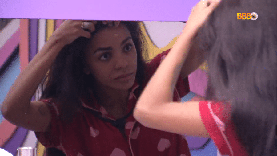 BBB 22: Brunna Gonçalves tirou a lace e exibiu cabelo natural - Reprodução/Globoplay