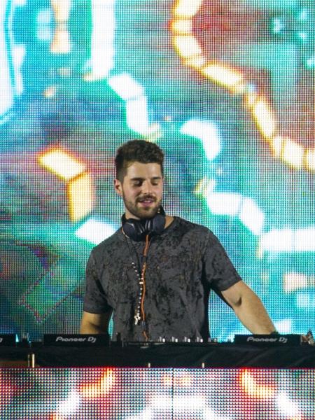O DJ Alok, atração eletrônica do Festival CarnaUOL. - Douglas Shineidr/UOL